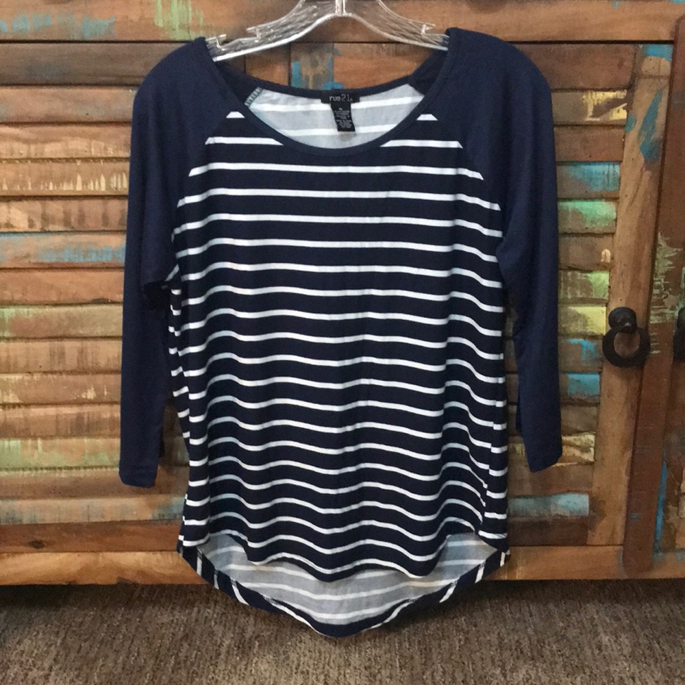 Navy and white stripe 3/4 length top